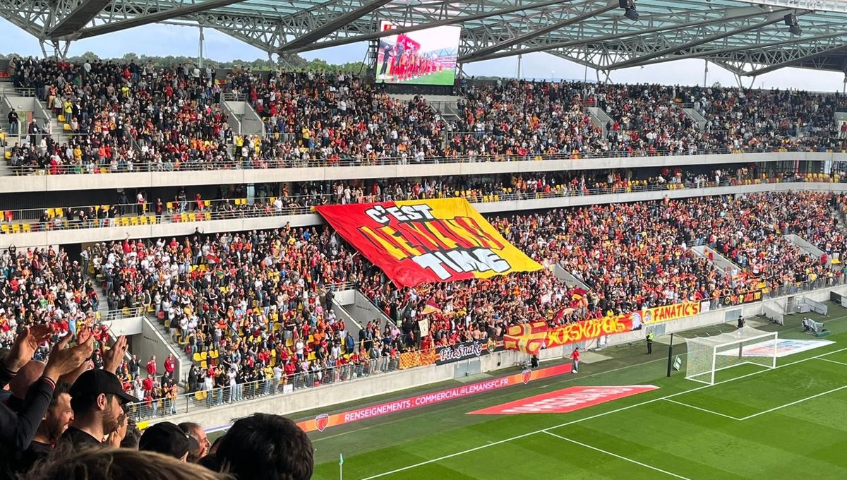 The kop of Le Mans FC's Virage Sud during the club's final home match of the regular season.