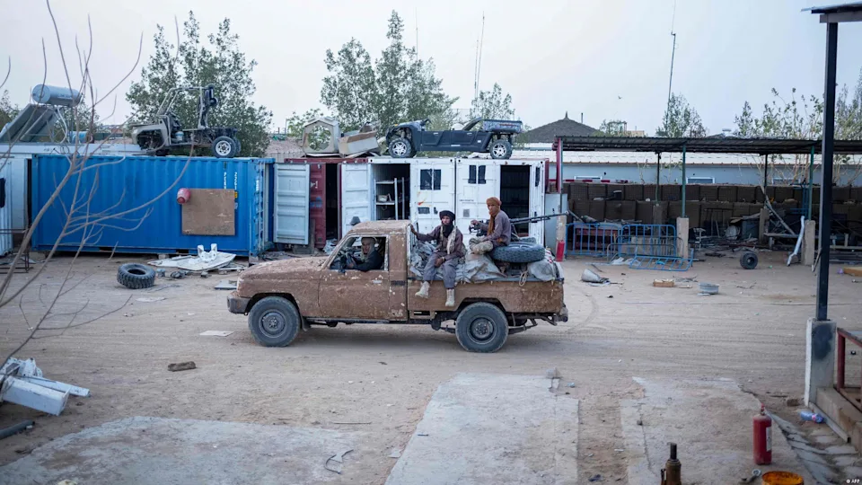the fla’s takeover of Kidal in late april highlighted Mali’s fragile security situation