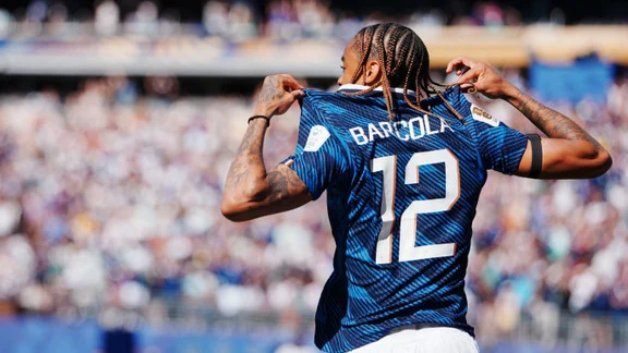 Bradley Barcola in action during a PSG match