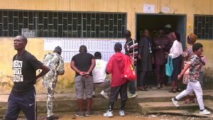 Corruption : Richard Bona tacle la jeunesse camerounaise