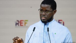 Diomaye Faye à l’épreuve de la recomposition politique
