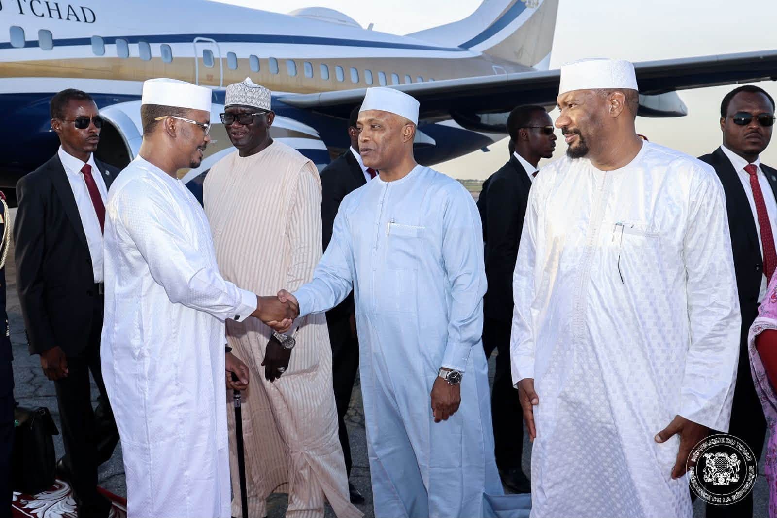 Warm welcome for Chad president