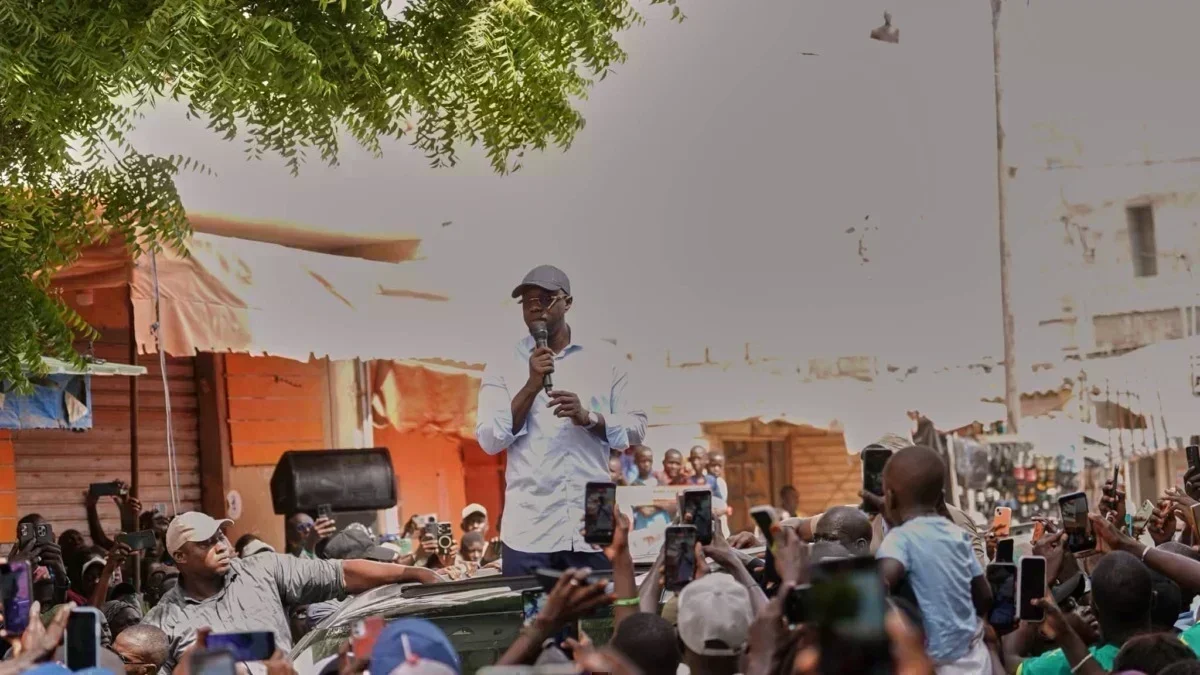Ousmane Sonko addressing Pastef activists in Bargny