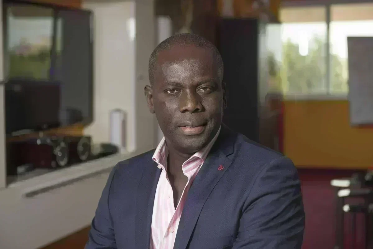 Malick Gackou, former minister and leader of Pastef, seated in his Dakar home, 2016.