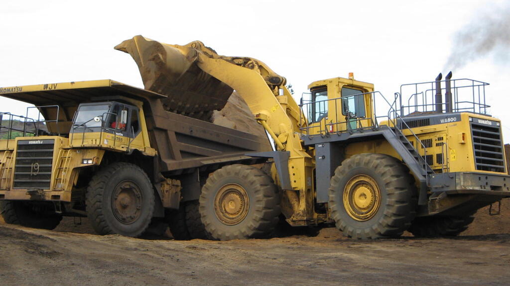 Manganese mining operation at Moanda by the Compagnie minière de l'Ogooué (COMILOG, a subsidiary of the French group Eramet).